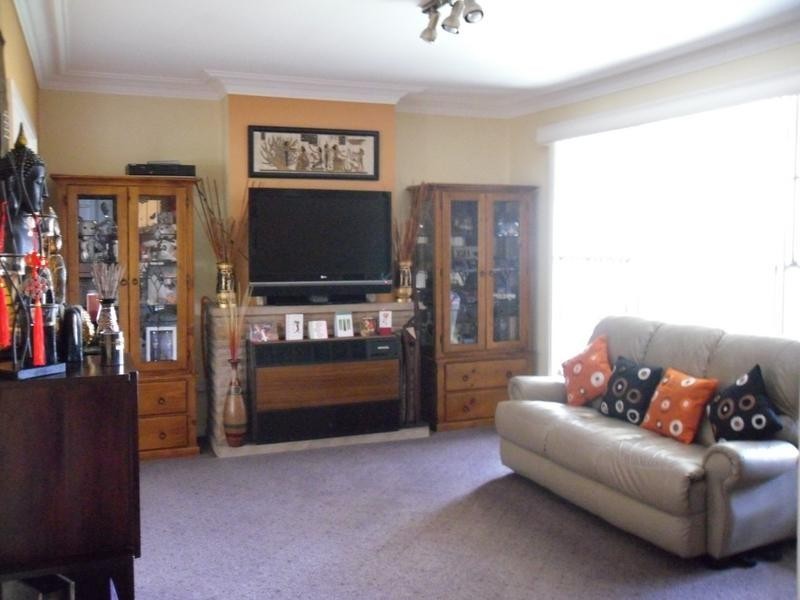 9 Fifth Street, Weston NSW 2326