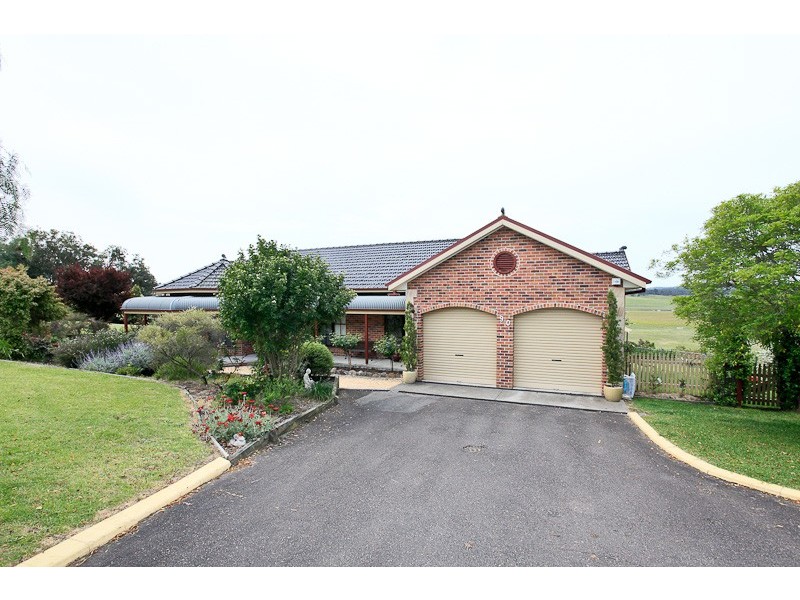 90 Main Road, Cliftleigh NSW 2321