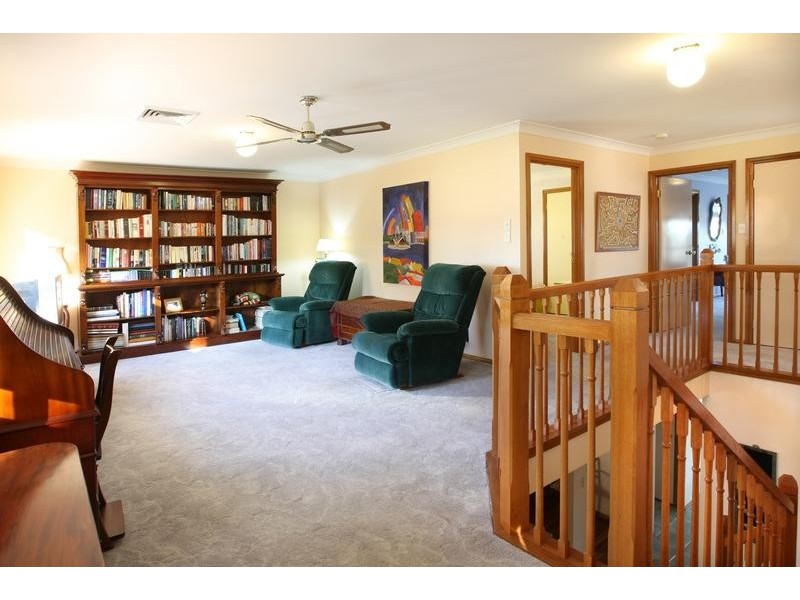 9 Convent Close, Cessnock NSW 2325
