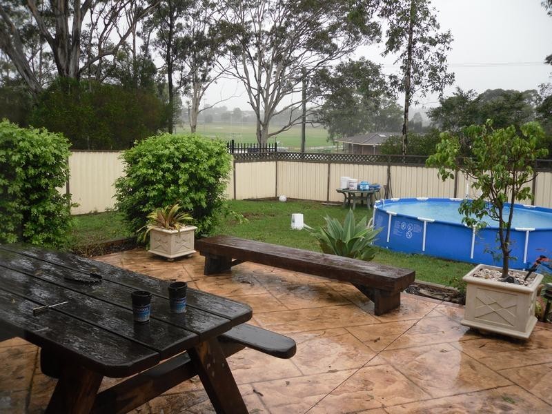 2 Cabernet Grove, Cessnock NSW 2325