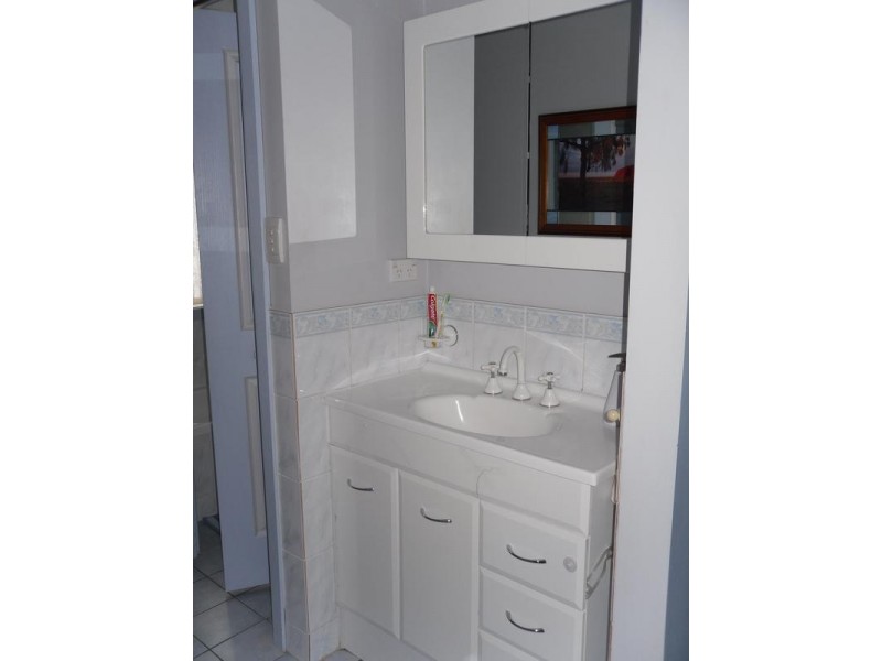 39 Tomalpin Street, Kearsley NSW 2325