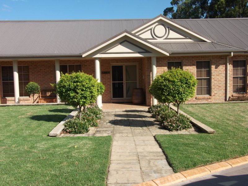 31 Lonsdale Pl, Abermain NSW 2326