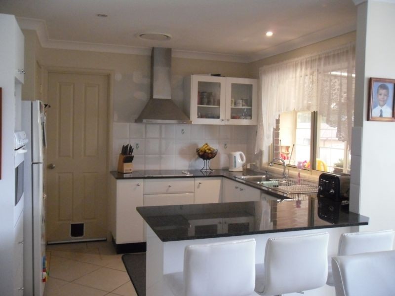 34 Evatt Street, Pelaw Main NSW 2327