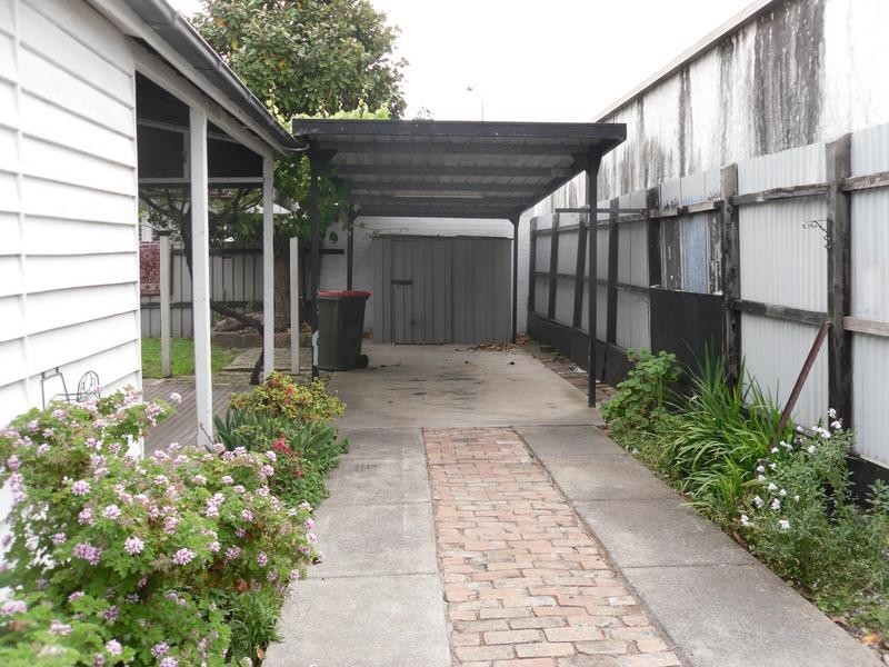 37a Station Street, Weston NSW 2326