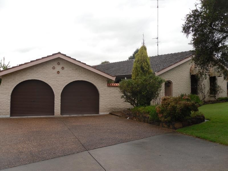 8 Butler Parade, Kurri Kurri NSW 2327