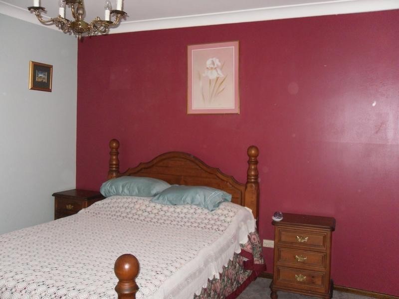 8 Butler Parade, Kurri Kurri NSW 2327