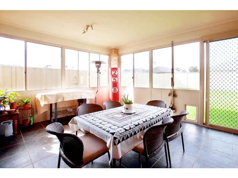 27 Radford Street, Heddon Greta NSW 2321