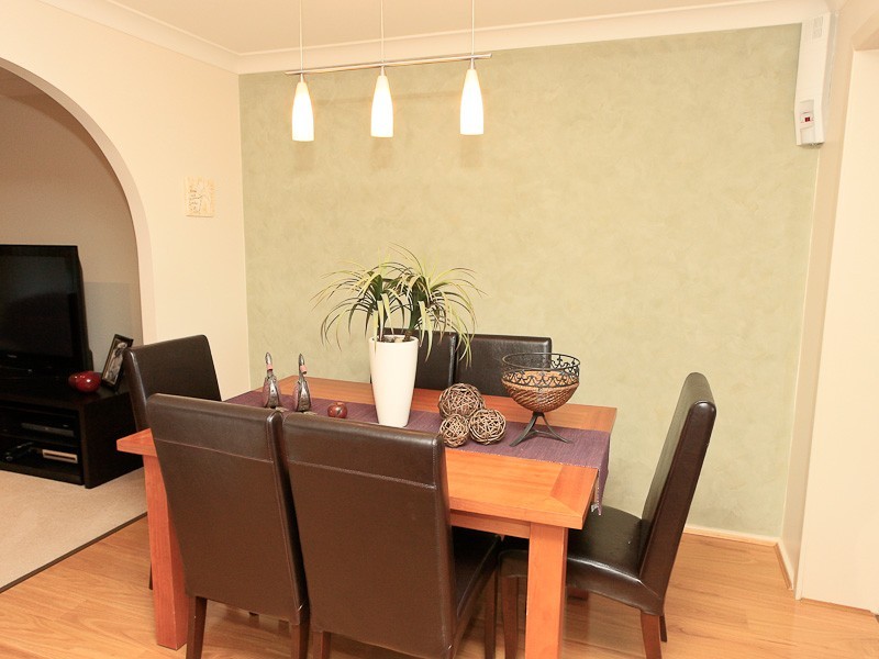 18 Acacia Street, Kurri Kurri NSW 2327