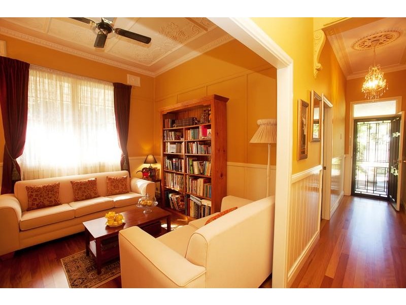 25 Railway Street, Kurri Kurri NSW 2327