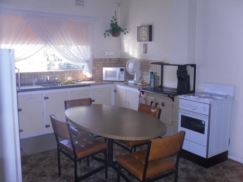 8 Seventh Street, Weston NSW 2326