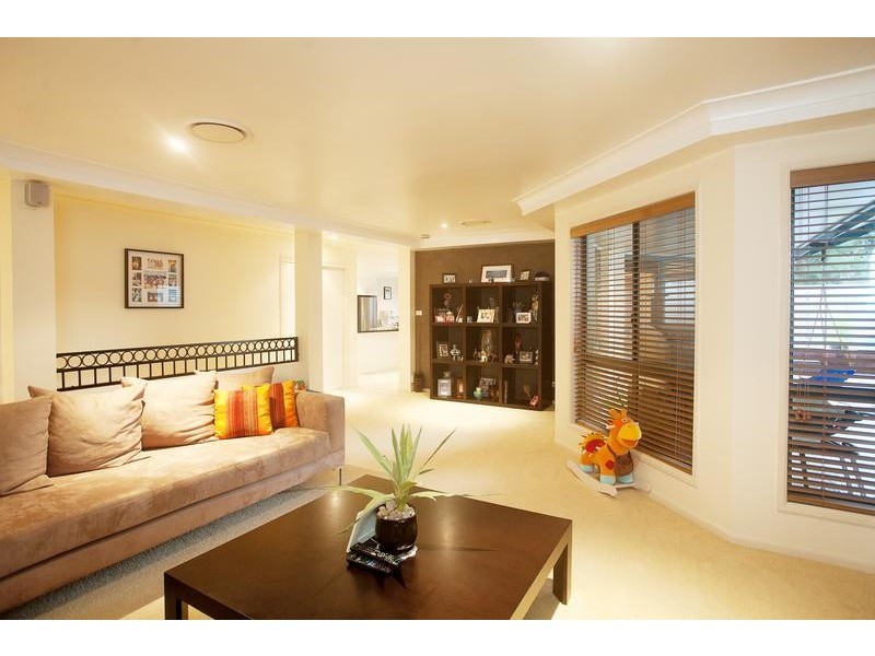 6 Parker Place, Kurri Kurri NSW 2327