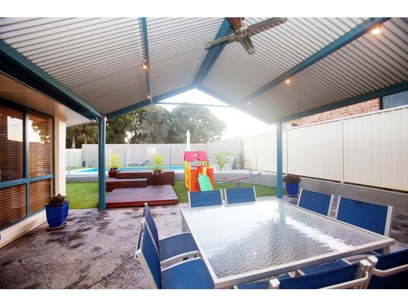 6 Parker Place, Kurri Kurri NSW 2327