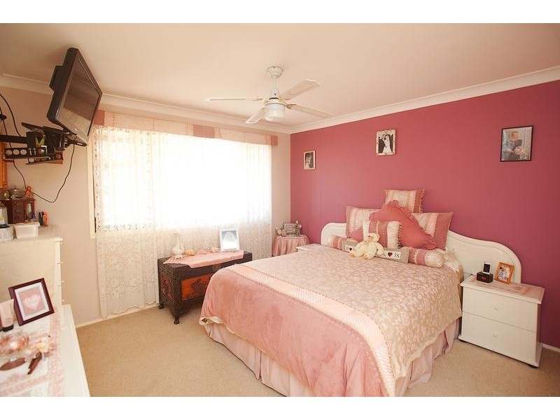 52 Acacia Street, Kurri Kurri NSW 2327