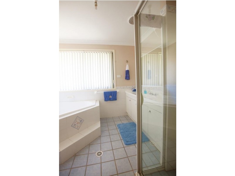 52 Acacia Street, Kurri Kurri NSW 2327