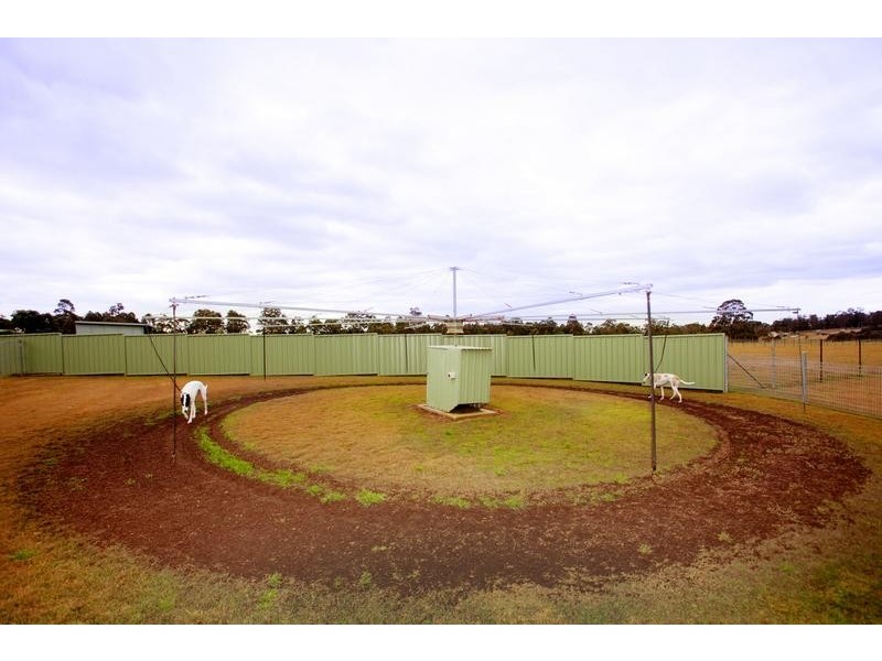 210 Frame Dr, Sawyers Gully NSW 2326