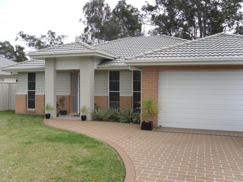 3 Mount Pleasant Grove, Cessnock NSW 2325