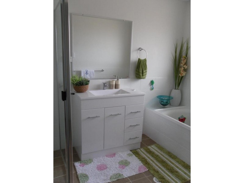 3 Mount Pleasant Grove, Cessnock NSW 2325