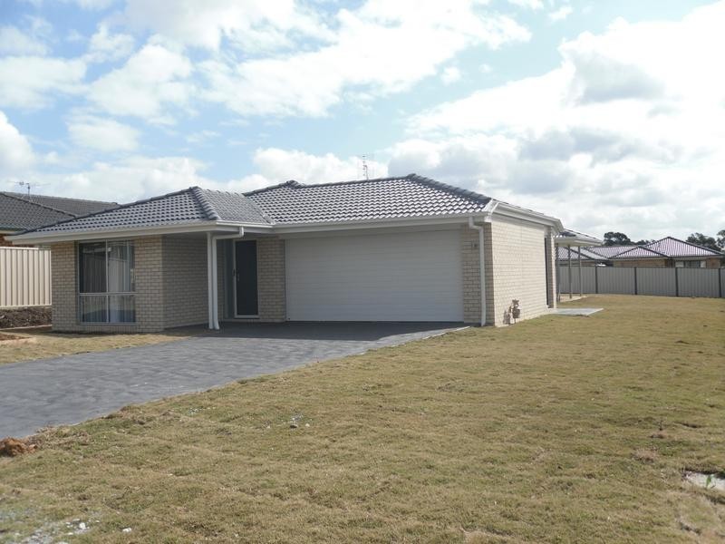 27 Hall Street, Heddon Greta NSW 2321