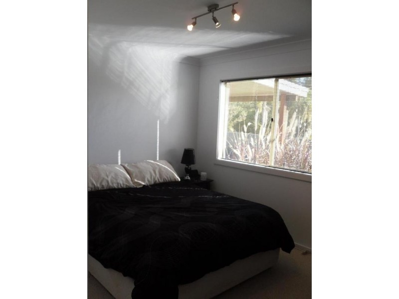 2 Stuart Street, Abernethy NSW 2325