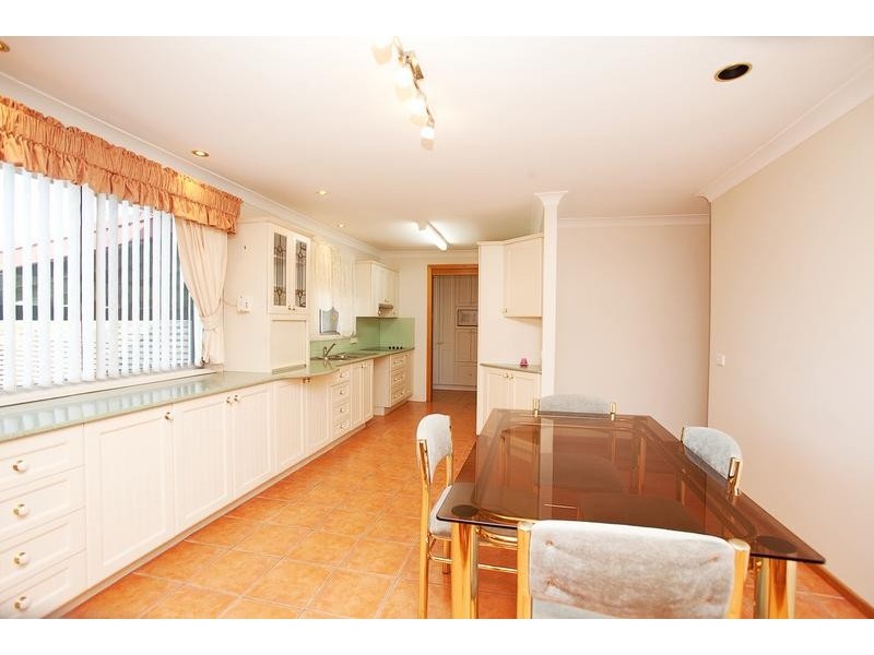 6 Davies Street, Gillieston Heights NSW 2321