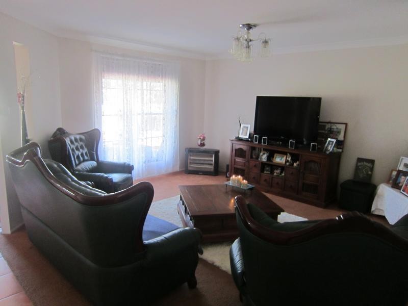 13 Hamilton Street, Abernethy NSW 2325