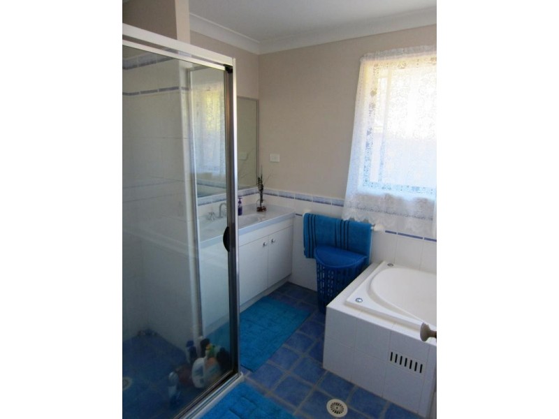 13 Hamilton Street, Abernethy NSW 2325