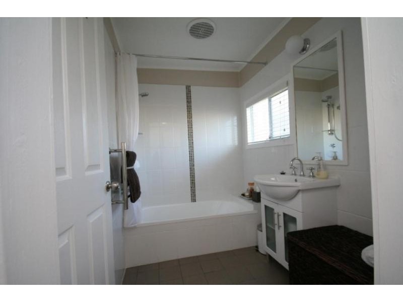 38 Melbourne Street, Abermain NSW 2326