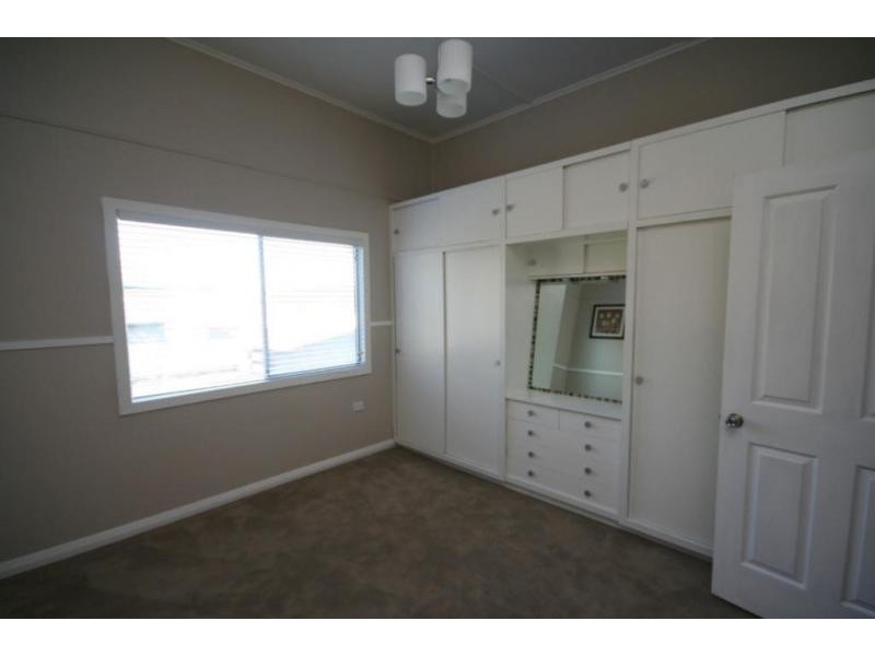 38 Melbourne Street, Abermain NSW 2326