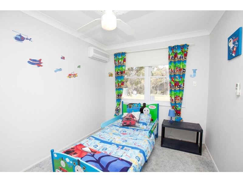 6 Tunnel Road, Cessnock NSW 2325