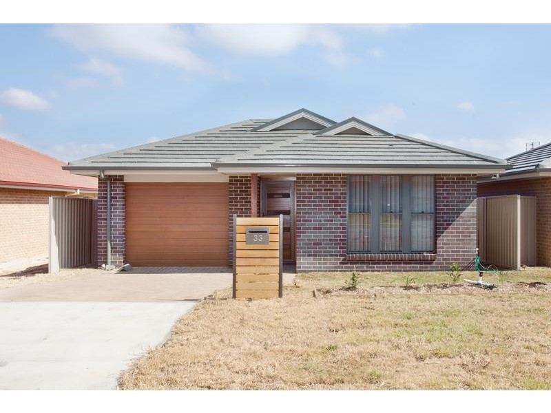 1/33 Ashton Drive, Heddon Greta NSW 2321