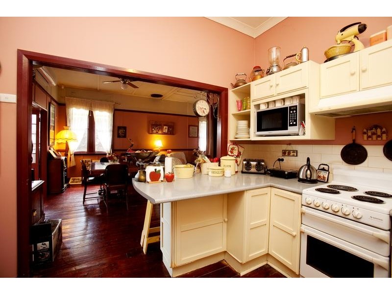 37 Maitland Street, Kurri Kurri NSW 2327