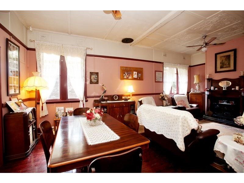 37 Maitland Street, Kurri Kurri NSW 2327