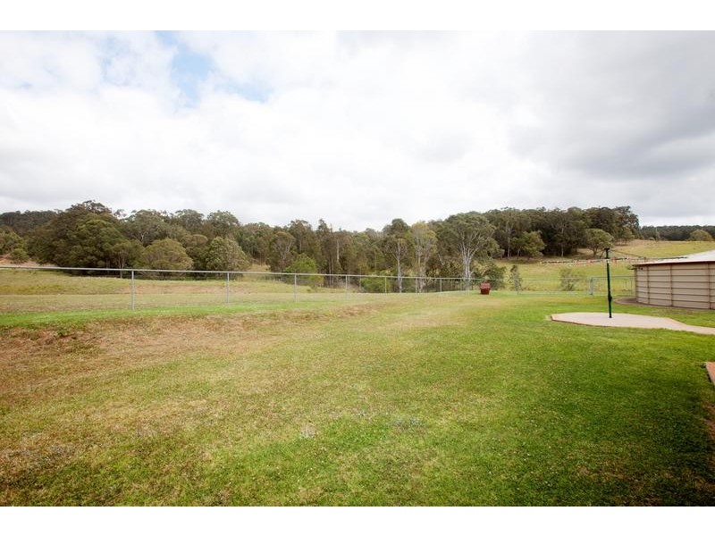 483 Sandy Creek Road, Mount Vincent NSW 2323