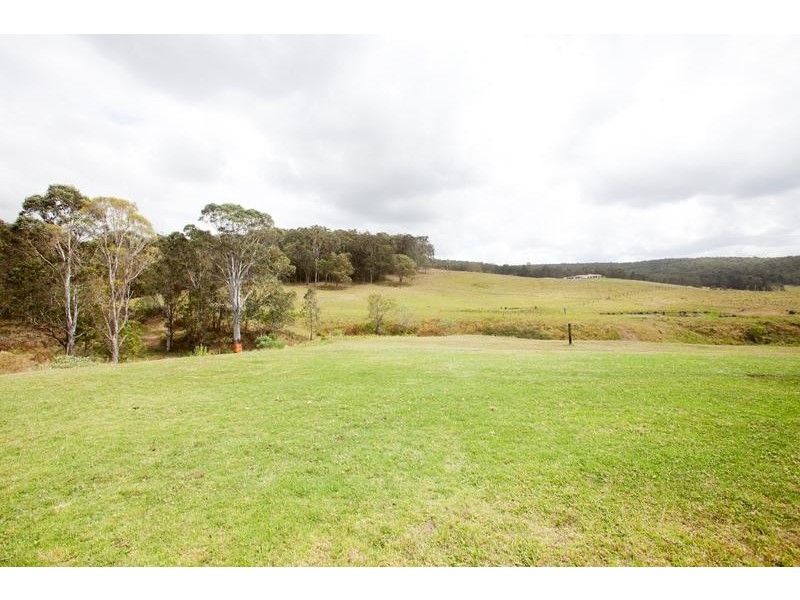 483 Sandy Creek Road, Mount Vincent NSW 2323