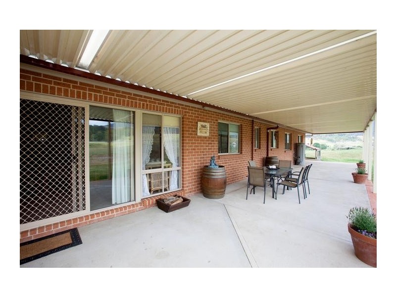 483 Sandy Creek Road, Mount Vincent NSW 2323