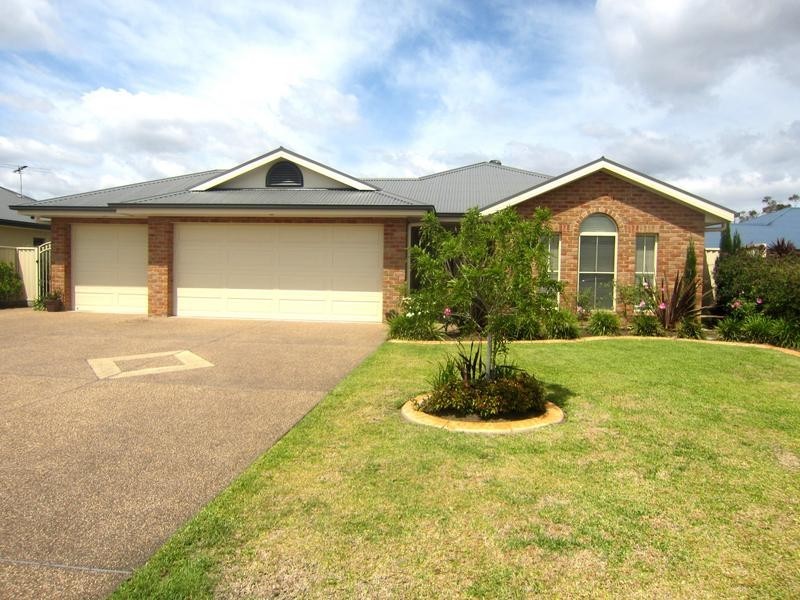 3 Connel Drive, Heddon Greta NSW 2321