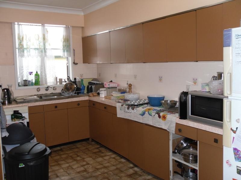 3 Sixth Street, Weston NSW 2326