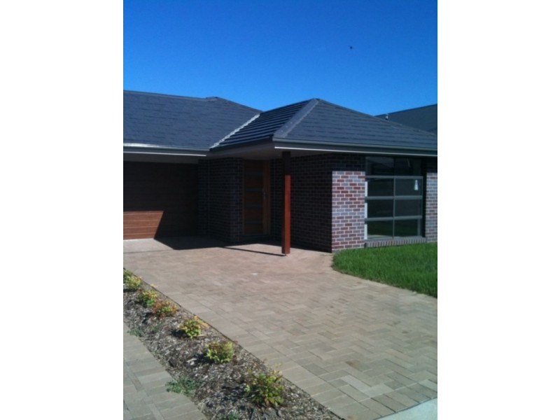 A/17 Connell Drive, Heddon Greta NSW 2321