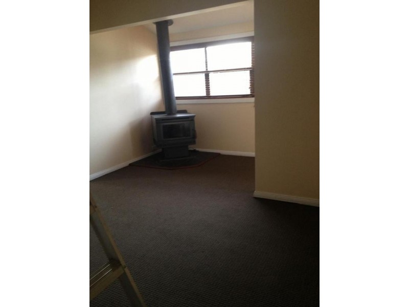 80 Government Road, Weston NSW 2326