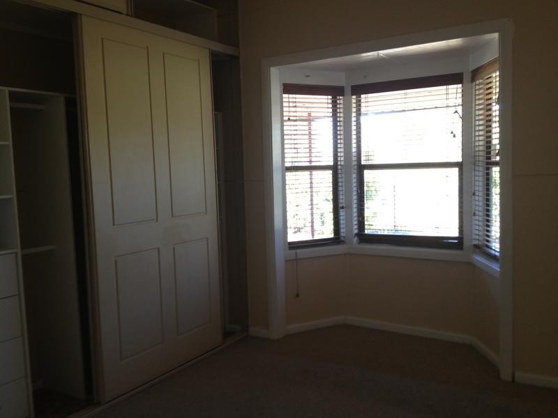 80 Government Road, Weston NSW 2326
