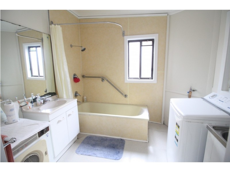 44 Third Street, Weston NSW 2326