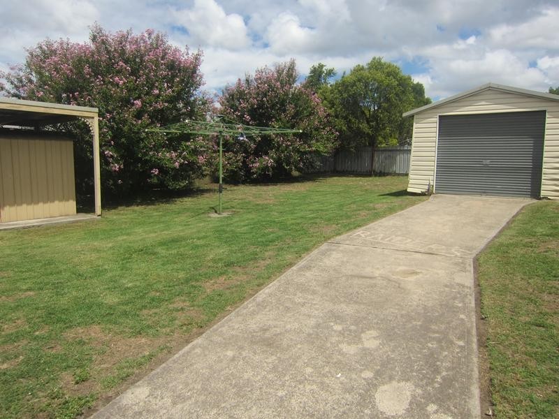 38 Third Street, Weston NSW 2326