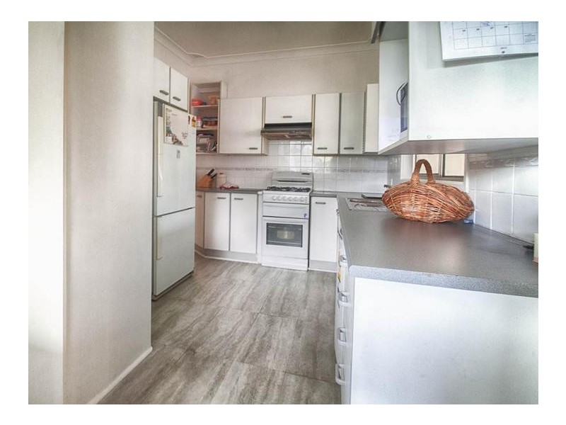 21 Wermol Street, Kurri Kurri NSW 2327