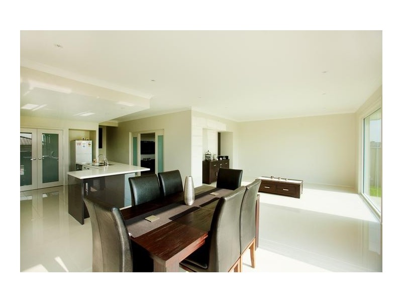 35 Ashton Drive, Heddon Greta NSW 2321