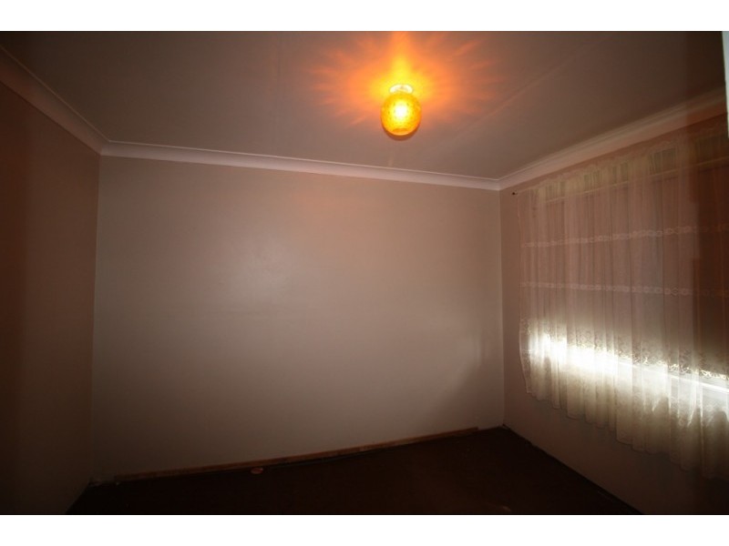 2 Forbes Street, Abermain NSW 2326