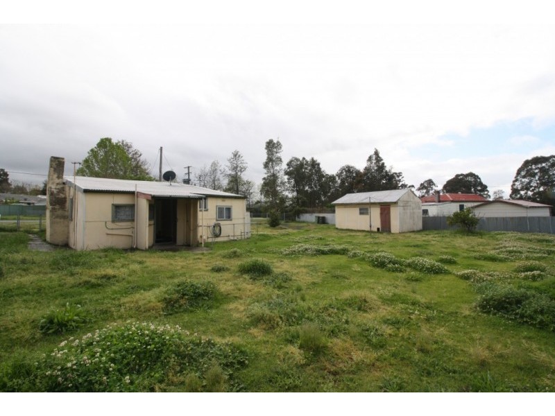 2 Forbes Street, Abermain NSW 2326
