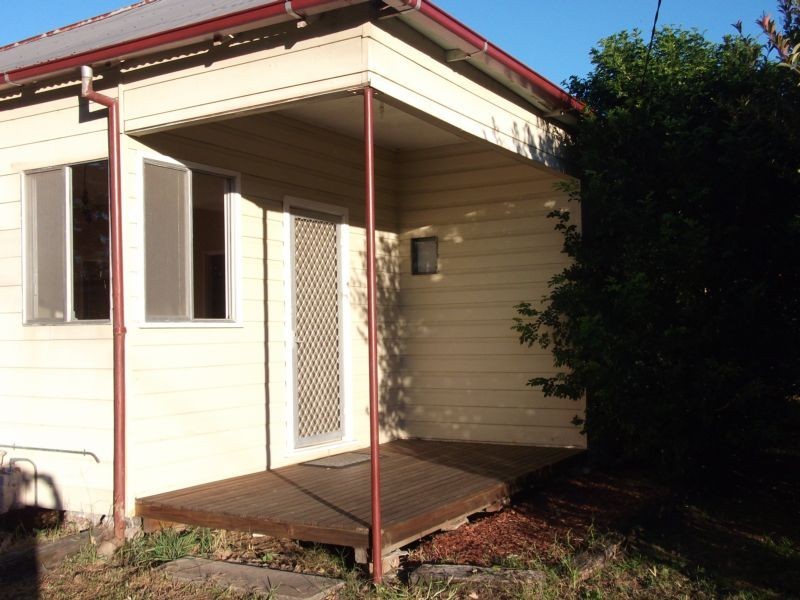 6 Love Street, Cessnock NSW 2325