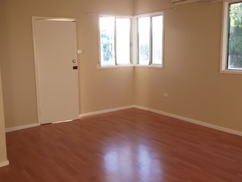 6 Love Street, Cessnock NSW 2325