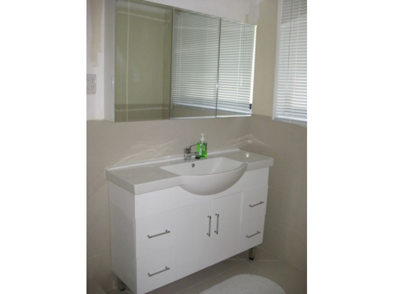 9 Queen Street, Abermain NSW 2326