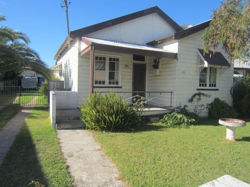 13 Condon Avenue, Cessnock NSW 2325